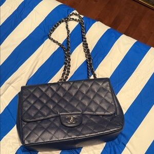 CHANEL NAVY JUMBO CAVIAR FLAP BAG